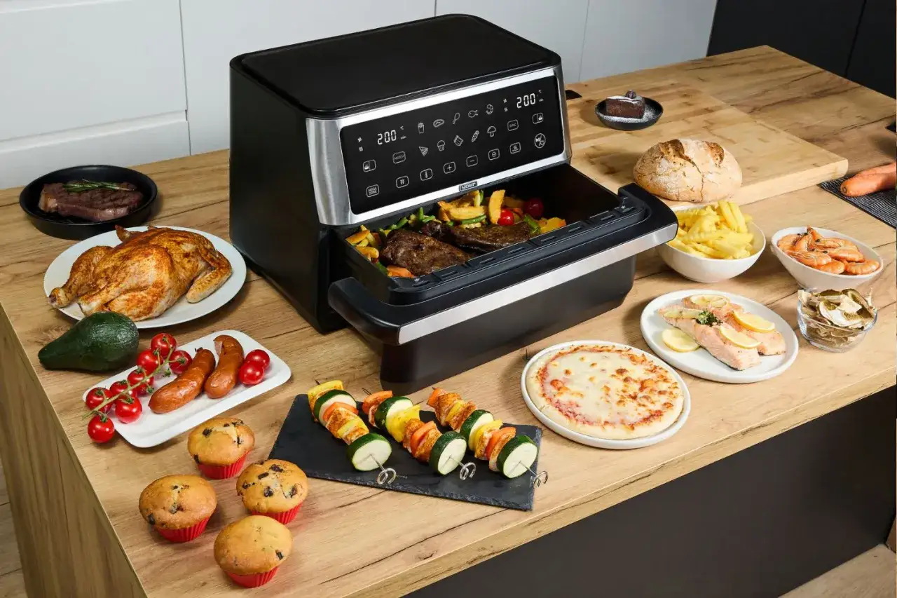Air fryer przepisy obiad: pieczony kurczak, steki, ryba, szaszłyki, frytki, pizza i muffinki.